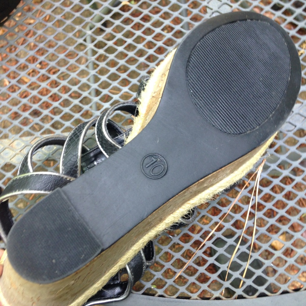 Mossimo Wedge Sandals - image 4